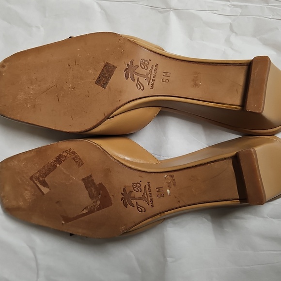 Tommy Bahama Mules All Leather Made in Spain 6M EUC Nude Natural Tan - Picture 10 of 10